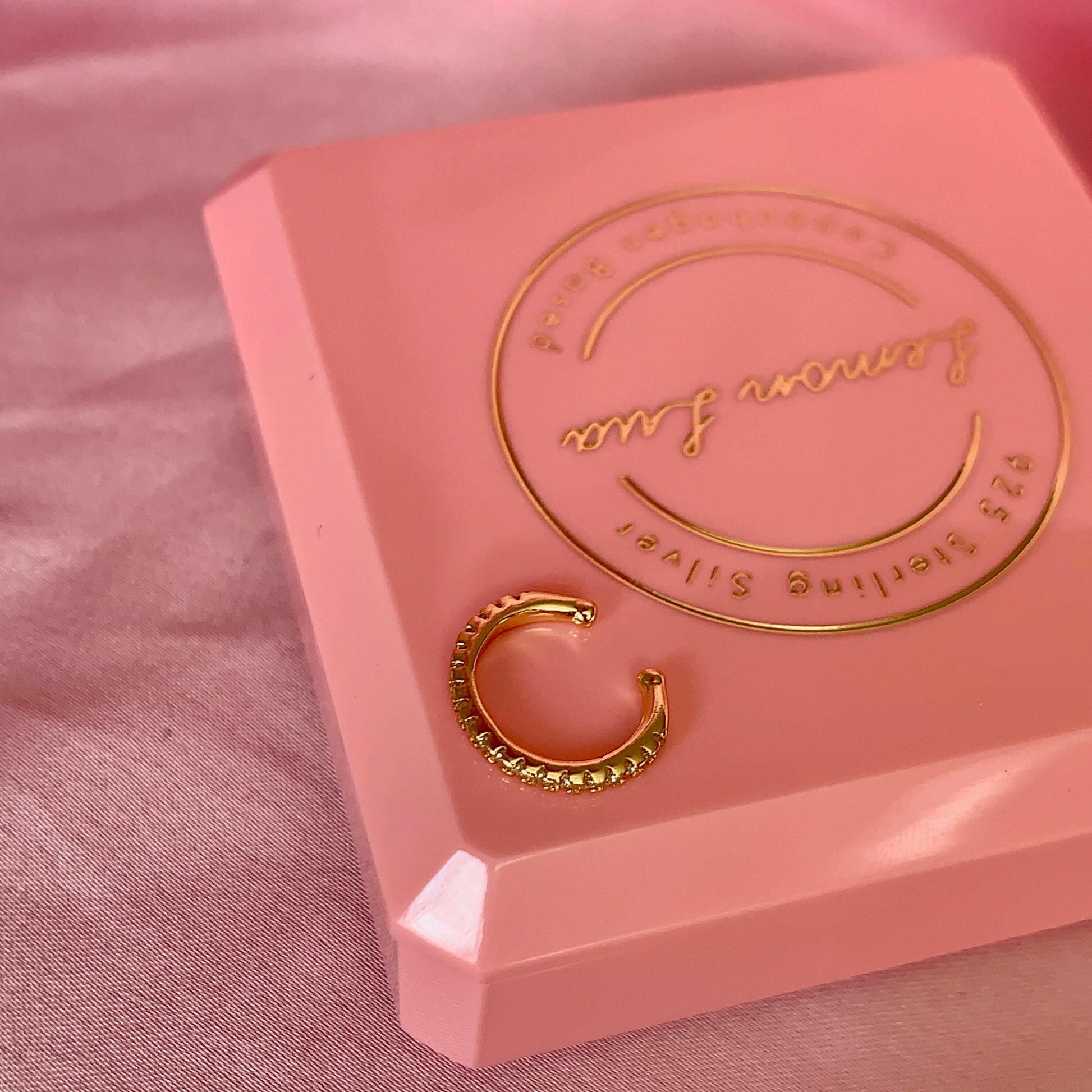Pavé Ear Cuff - Lemon Lua Pavé Ear Cuff Lemon Lua Default Title Lemon Lua Pavé Ear Cuff Pavé Ear Cuff