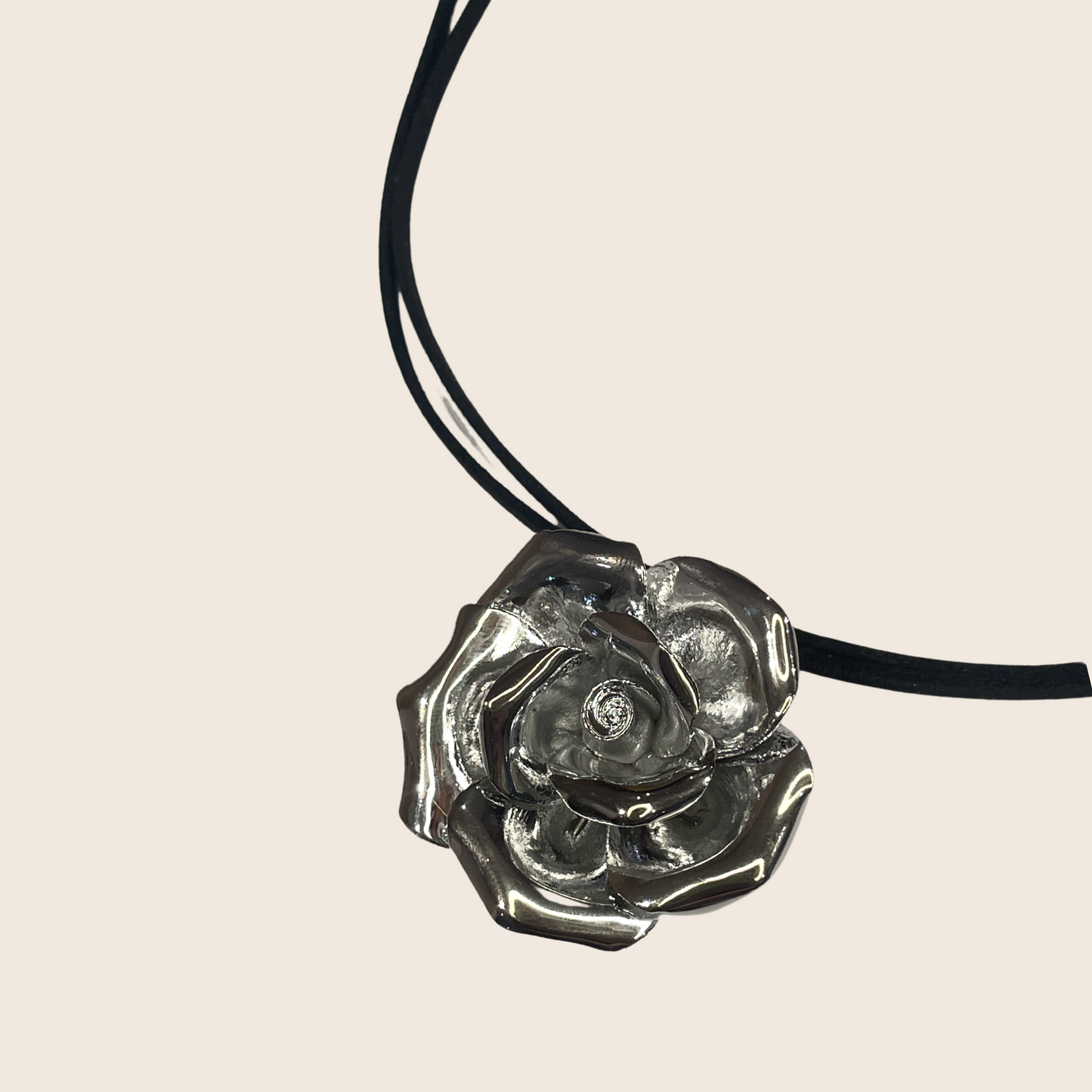 Silver Rose Necklace - Lemon Lua Silver Rose Necklace Lemon Lua Black Lemon Lua Silver Rose Necklace Silver Rose Necklace