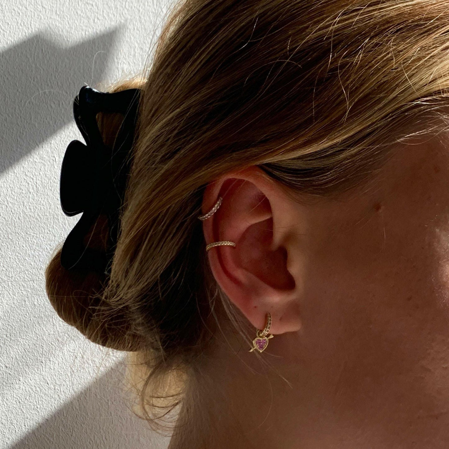 Pavé Ear Cuff - Lemon Lua Pavé Ear Cuff Lemon Lua Default Title Lemon Lua Pavé Ear Cuff Pavé Ear Cuff
