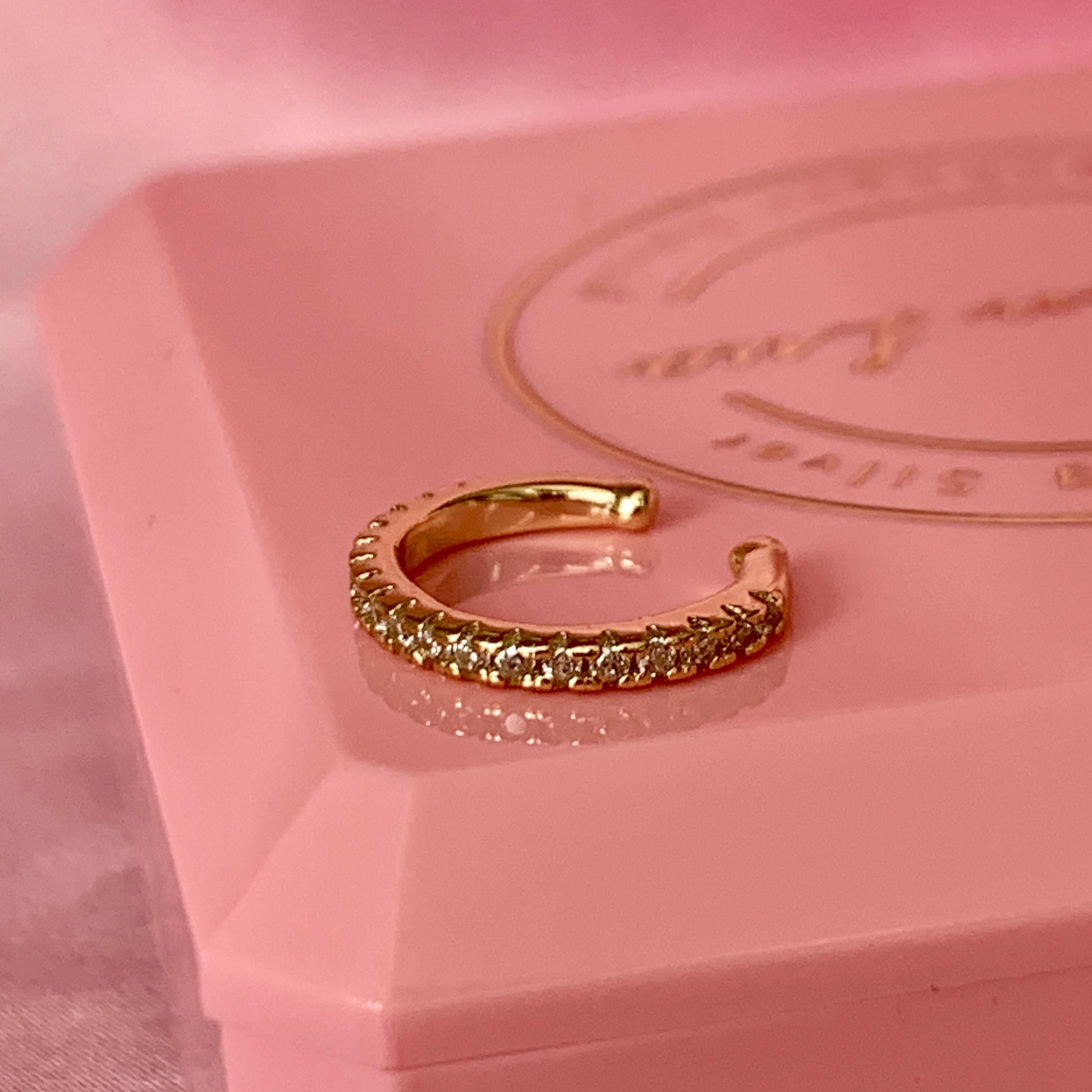 Pavé Ear Cuff - Lemon Lua Pavé Ear Cuff Lemon Lua Default Title Lemon Lua Pavé Ear Cuff Pavé Ear Cuff