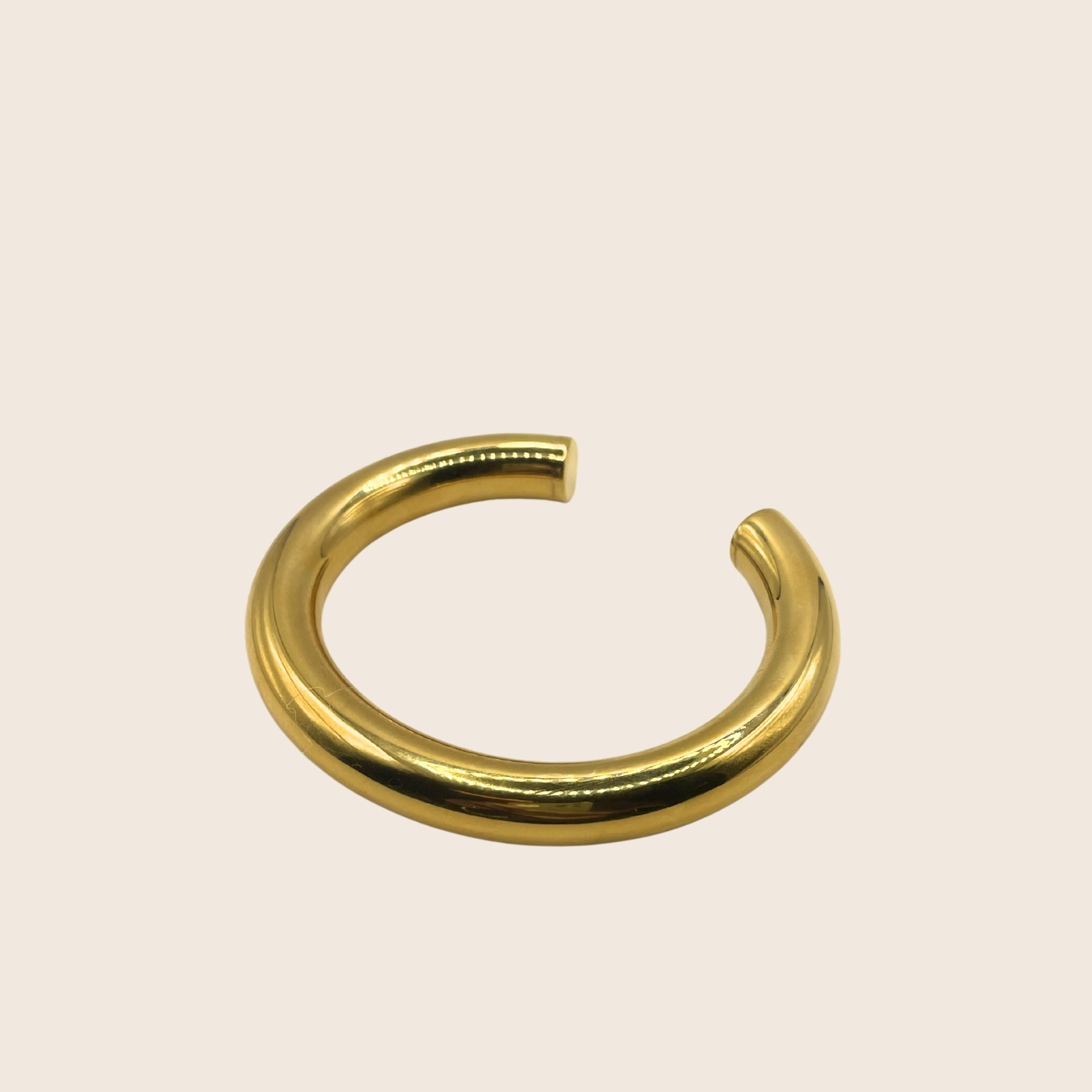 Chica Bangle